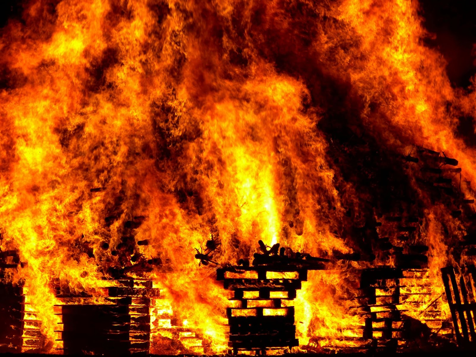 Fire and Explosion Investigation | Blazestack.com Fire and Explosion Investigation | Blazestack.com